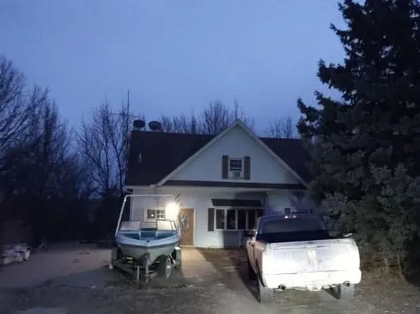 1618 168th Rd, Garland, NE 68360