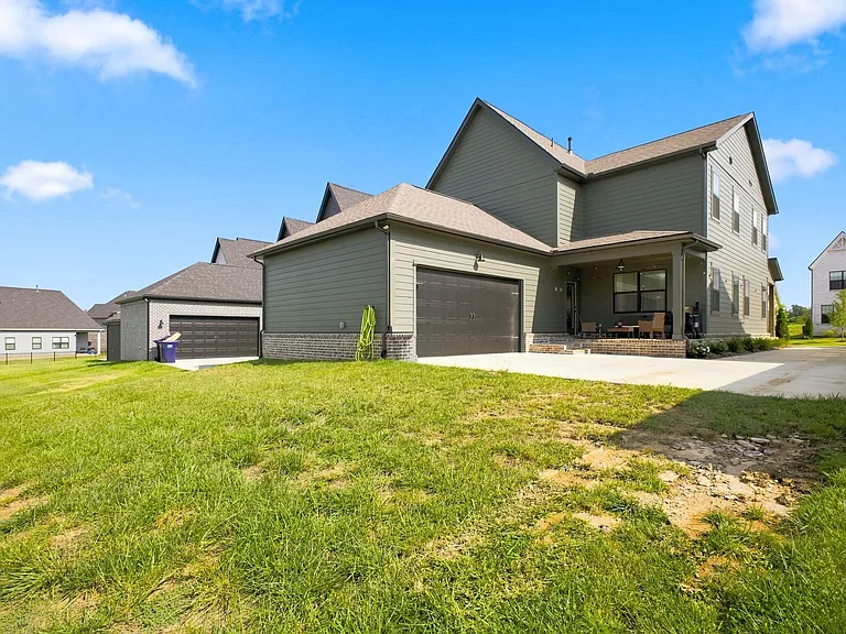 3324 Longport Ln — Photo 48