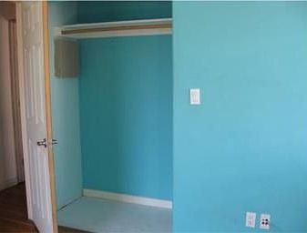4th image of 2398 Vancouver Ave