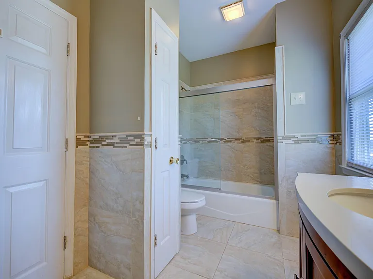 728 Blanding St — Photo 20