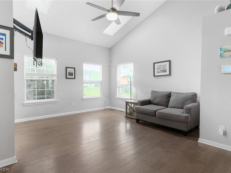 807 Wildberry Cir, Avon Lake, OH 44012 Zillow