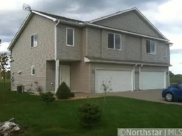 960 S Rush Landing Ct, Rush City, MN 55069