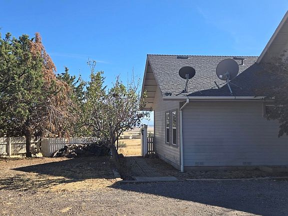 5th image of 5811 Ager Rd
