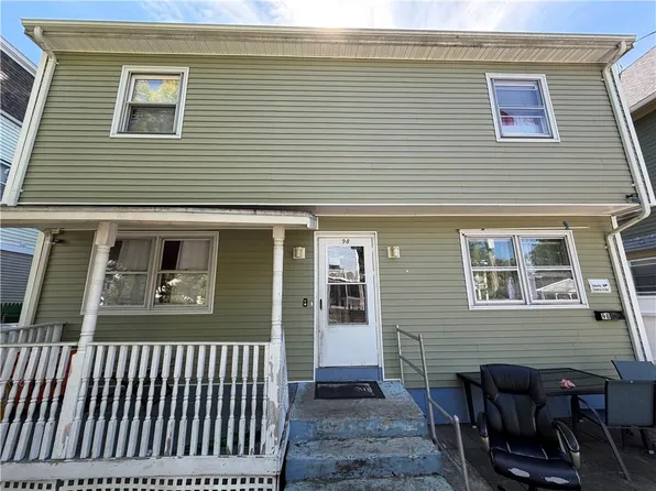 98 Mission Pl, Providence, RI 02908