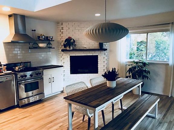 2nd image of 4580 Ensenada Dr