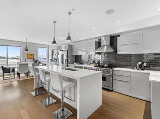 407 W 1st St UNIT 302, South Boston, MA 02127