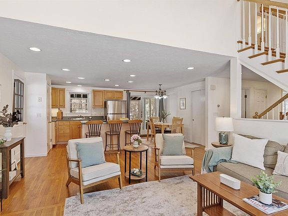 5th image of 1 Vanderbelt Rd