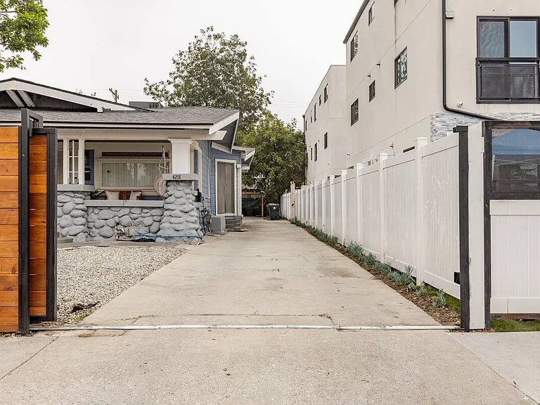 4218 Dalton Ave — Photo 18