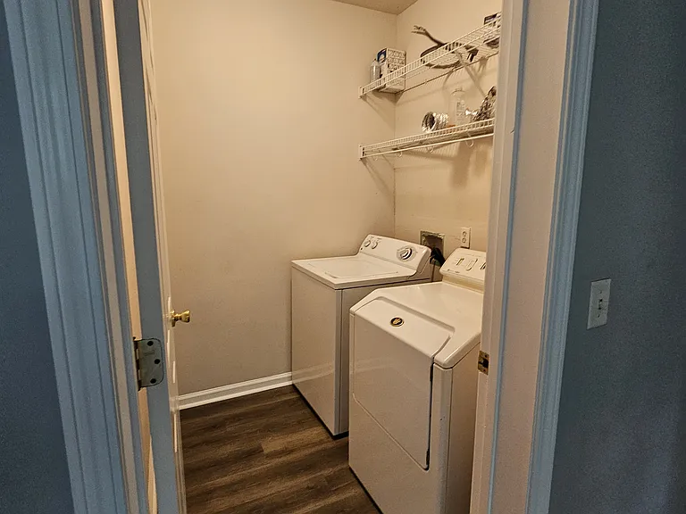 3480 Continental Dr — Photo 18
