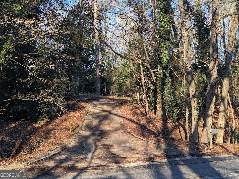 1st image of 1494 Twin Pines Dr