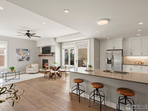 2nd image of 3301 Arapahoe Ave #415