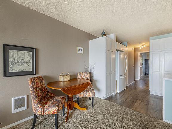 5th image of 1415 NW 31st Pl #169