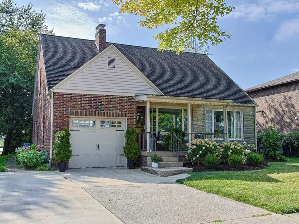 218 Williams St, Huron, OH 44839