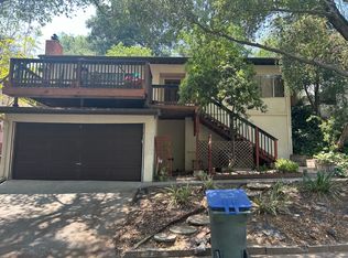 391 Glenullen Dr, Pasadena, CA 91105