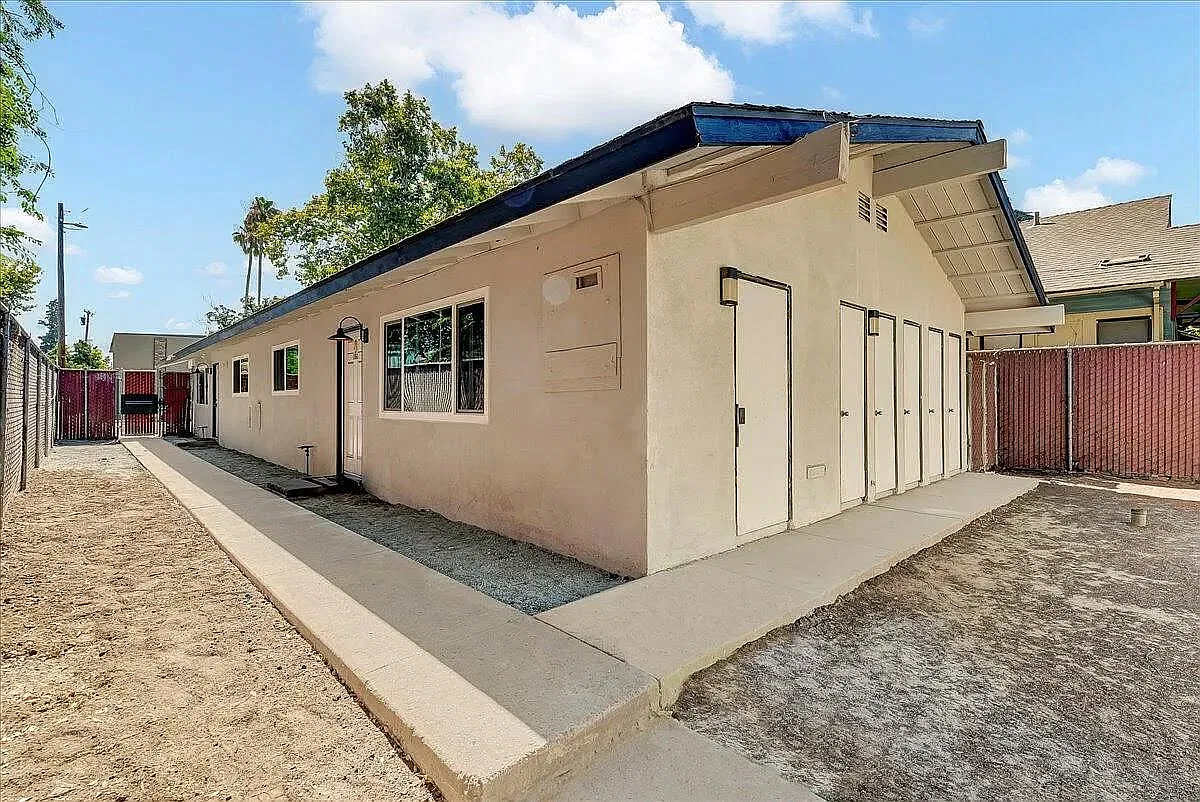 2 bed, 800 sqft, $1,395 — Photo 4