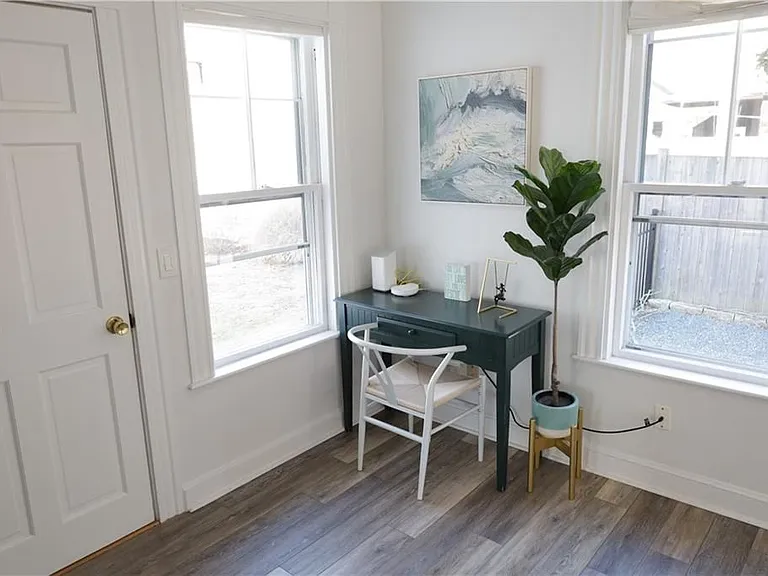 299 Prospect Ave — Photo 2