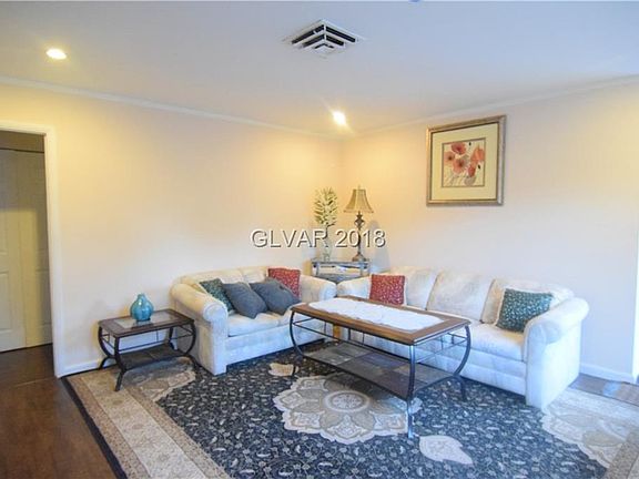 2nd image of 7046 Mountain Meadow Ln