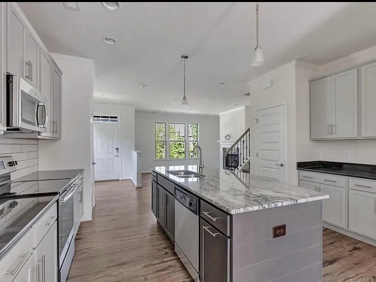 3047 Farmstead Mill Dr — Photo 28