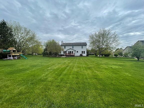 5th image of 34 Steeplechase Ct