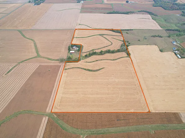 799 1500th Rd, Henry, IL 61537