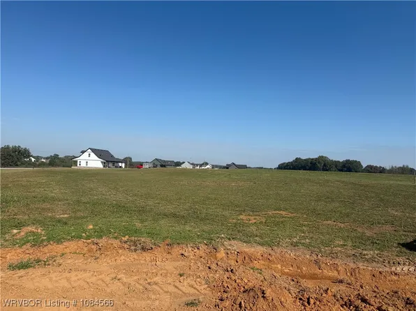 6723 Kibler Rd, Van Buren, AR 72956