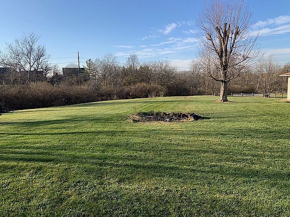 3rd image of 6037 Bardean Dr
