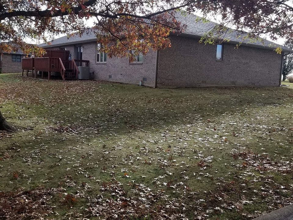 2nd image of 339 Heidi Rd