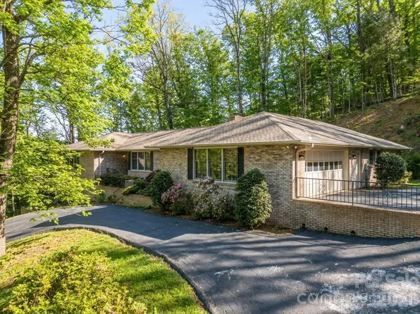 310 Claremont Dr, Flat Rock, NC 28731