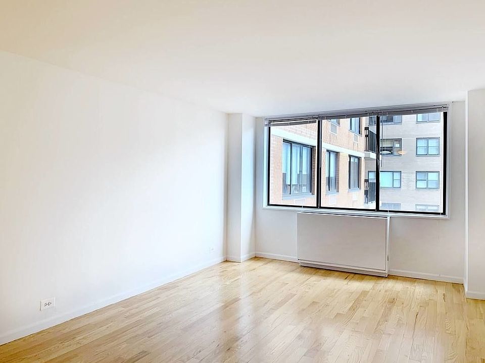1st image of 300 Mercer St APT 19A