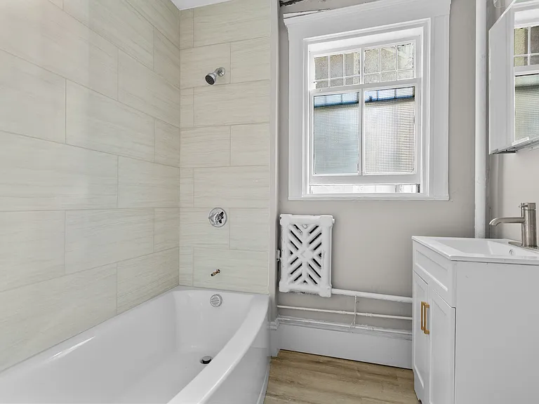 19 Agassiz Street — Photo 29
