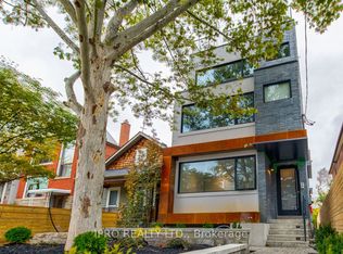531 Arlington Ave, Toronto, ON M6C 3A6