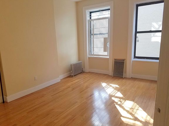 3rd image of 600 W 164th St APT 46