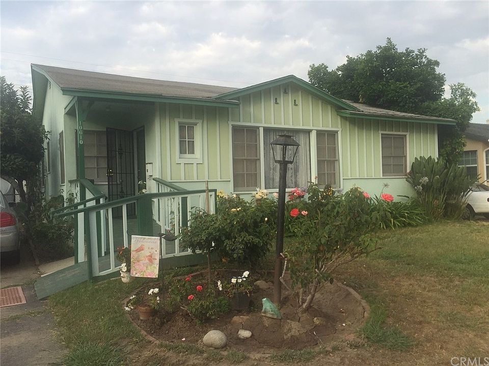 2nd image of 10610 Ranchito St