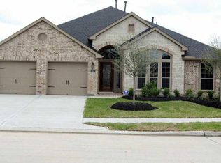 2503 Winding Creek Dr, Fresno, TX 77545