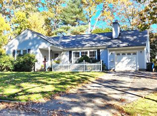 1369 Hall St, Manchester, NH 03104