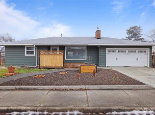 431 SE Scenic View Dr, College Place, WA 99324
