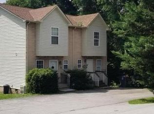 1210 W Parkway Ave, Knoxville, TN 37912