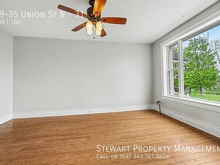 35-31 Union St N #29 — Photo 3