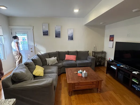 21-23 Weitz St, Allston, MA
