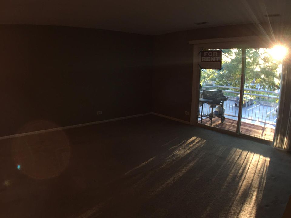1st image of 1802 Plum Grove Rd APT 2A