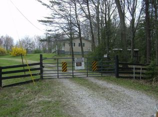 3185 Lower Oak Grove Rd, Morehead, KY 40351