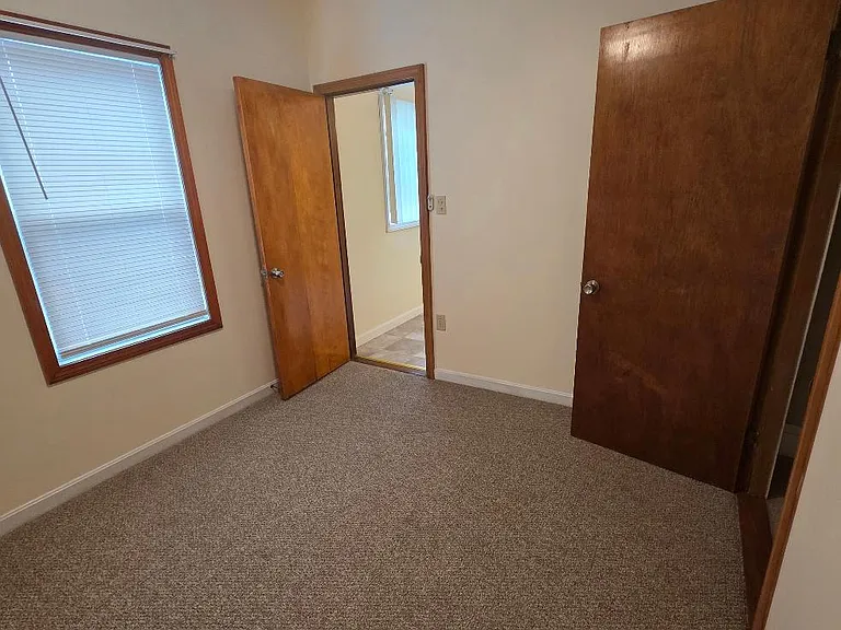 145 Suffolk St #1 — Photo 9