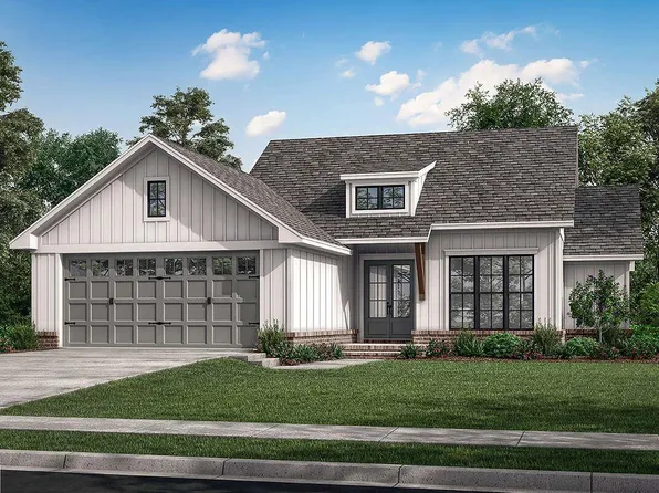 5686 W Timberview Trl, Empire, MI 49630