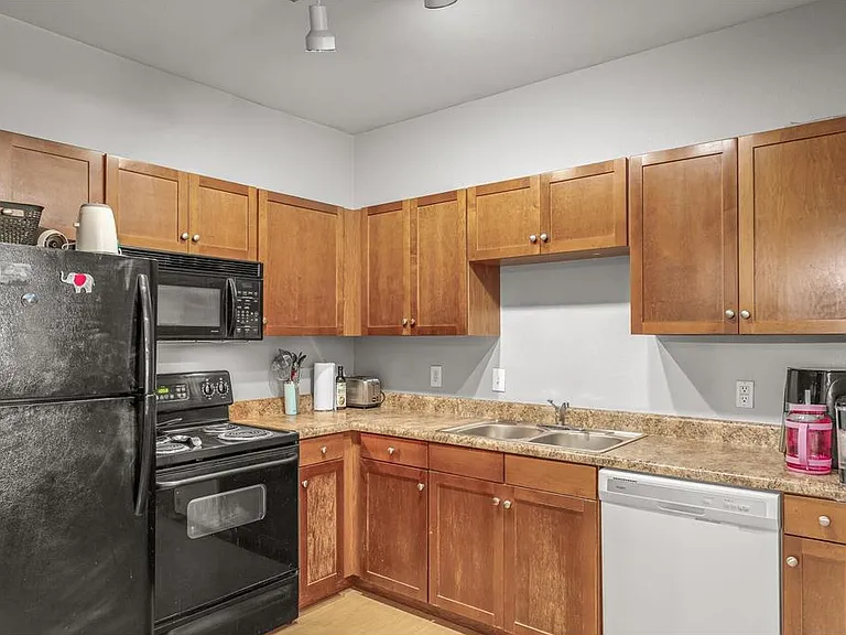 13560 Technology Dr #1227 — Photo 33