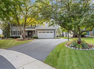 2754 Miller Rd, Geneva, IL 60134