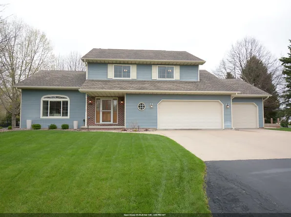 140 Overland Trl, Oshkosh, WI 54904