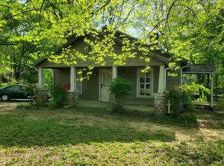 102 Laurel Ave, Carrboro, NC 27510