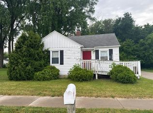 1415 Melody Dr, Green Bay, WI 54303