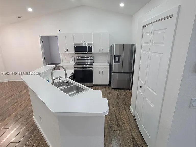 3415 Sulstone Dr — Photo 12
