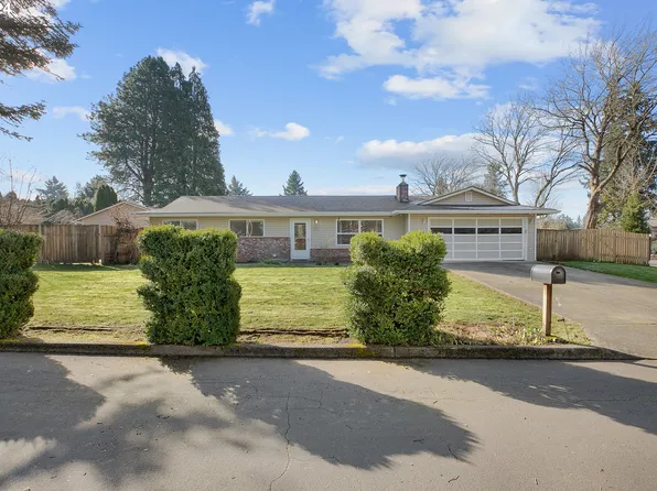 12717 NE 30th St, Vancouver, WA 98682